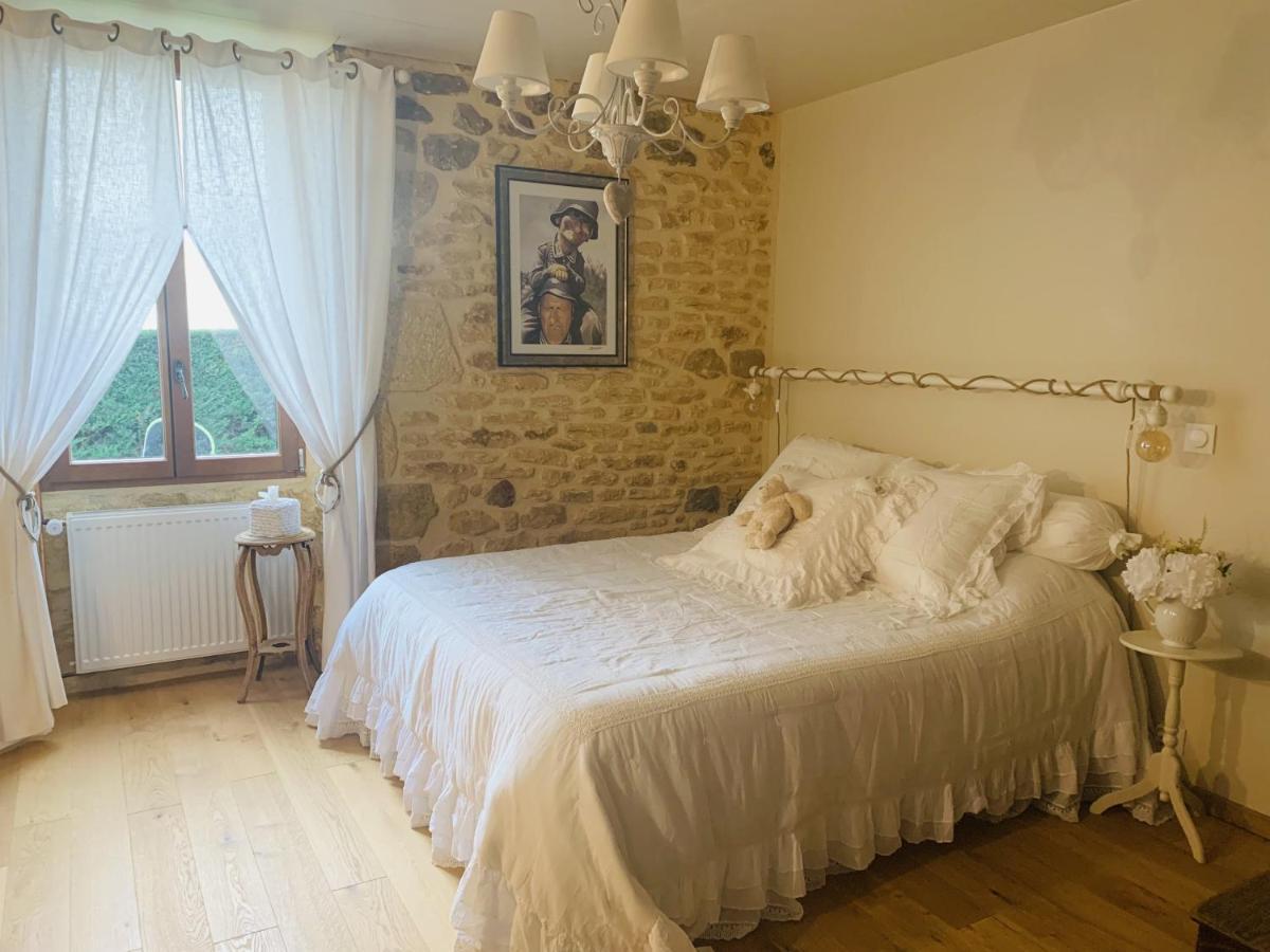 Villa L'écrin des symes Simeyrols Exterior foto